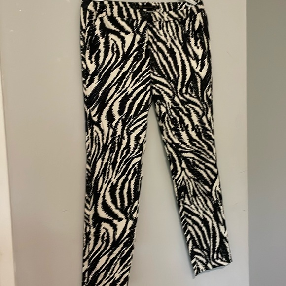 Zara Zebra Ankle Pants - Picture 1 of 4